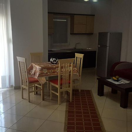 Faik Shehu Apartments دراس المظهر الخارجي الصورة