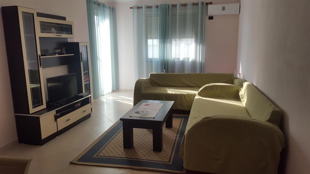 Faik Shehu Apartments دراس المظهر الخارجي الصورة