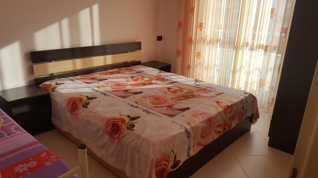 Faik Shehu Apartments دراس المظهر الخارجي الصورة