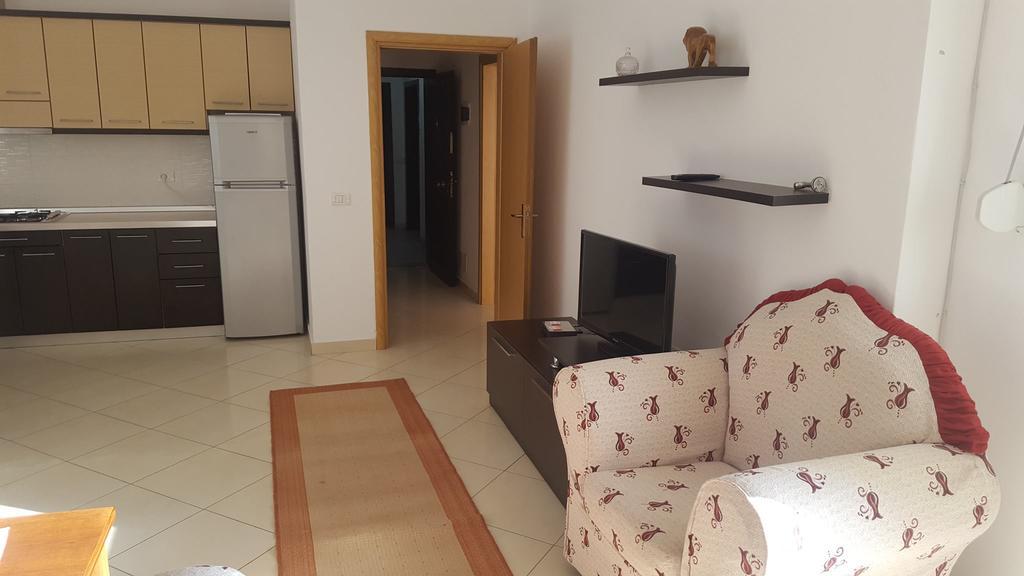 Faik Shehu Apartments دراس المظهر الخارجي الصورة