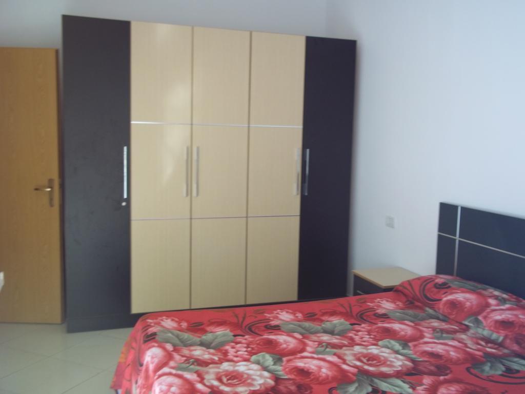 Faik Shehu Apartments دراس المظهر الخارجي الصورة
