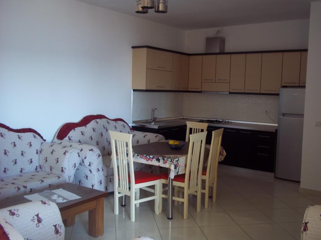 Faik Shehu Apartments دراس المظهر الخارجي الصورة