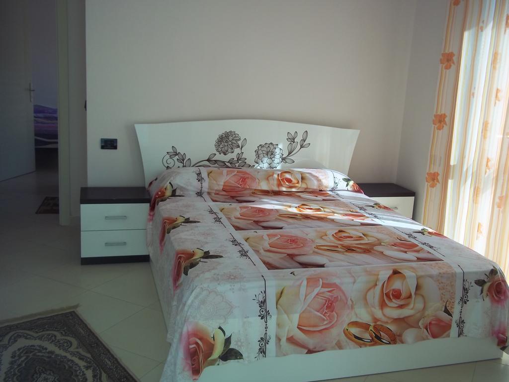Faik Shehu Apartments دراس المظهر الخارجي الصورة